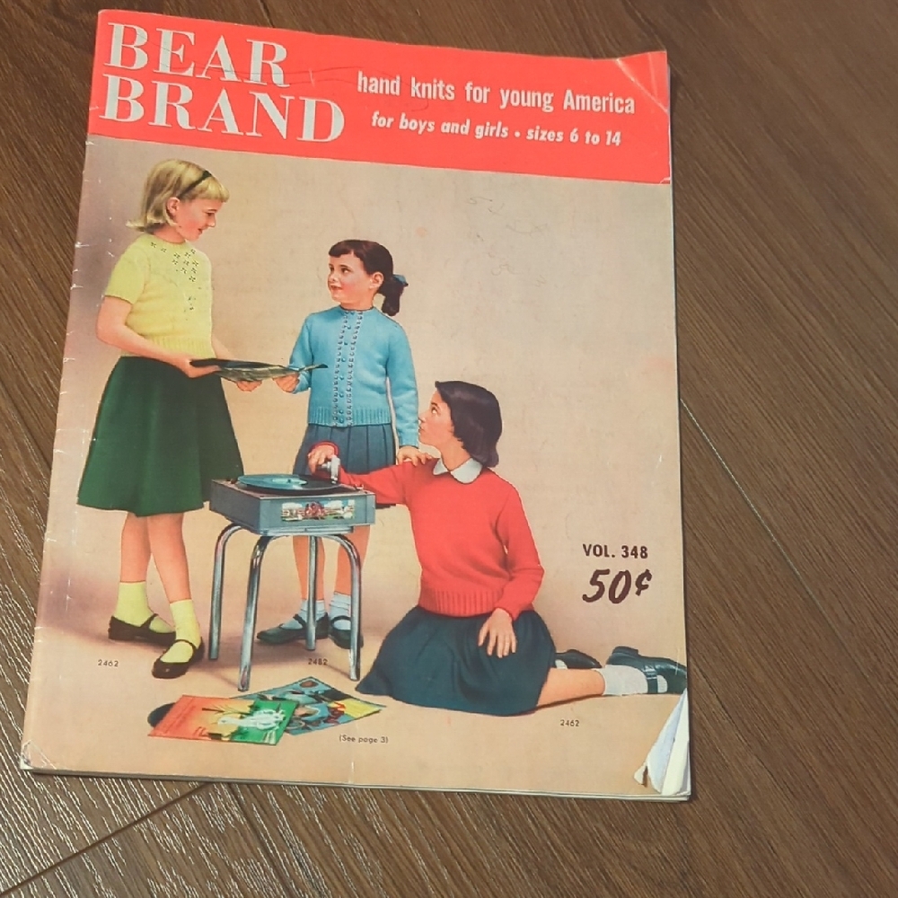 Vintage Bear Brand Knitting Pattern Booklet